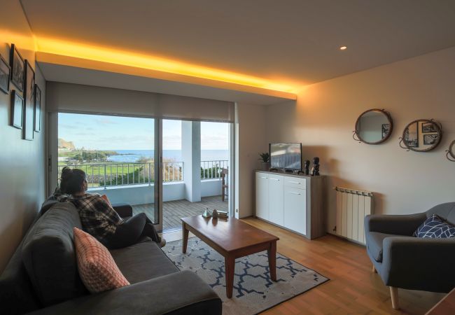 Apartamento em São Mateus da Calheta - Quinta do Mar - Watch The Sun Rise Over The Ocean Apartamento em São Mateus da Calheta - Quinta do Mar - Watch The Sun Rise Over The Ocean