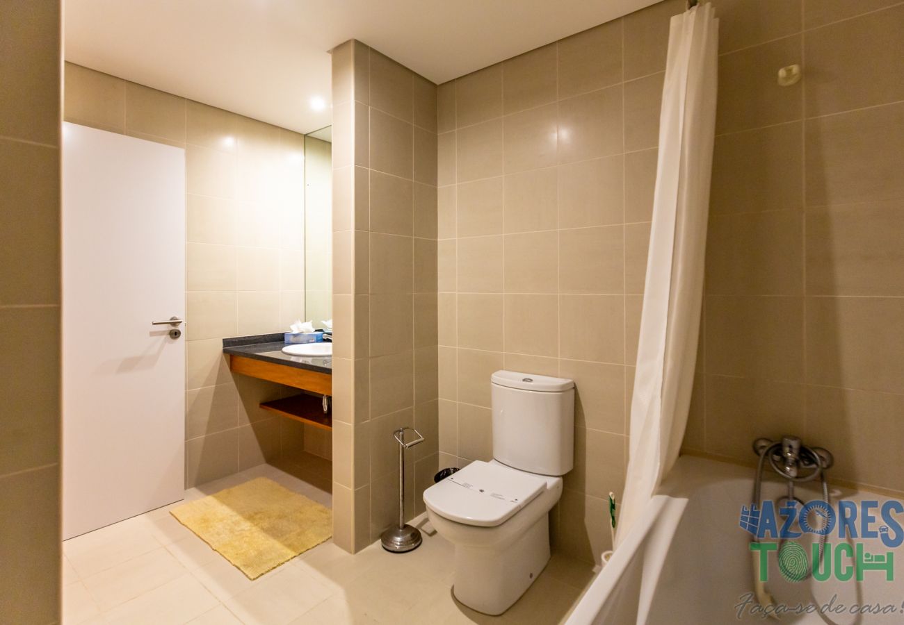 Apartamento em São Mateus da Calheta - Quinta do Mar - Watch The Sun Rise Over The Ocean Apartamento em São Mateus da Calheta - Quinta do Mar - Watch The Sun Rise Over The Ocean