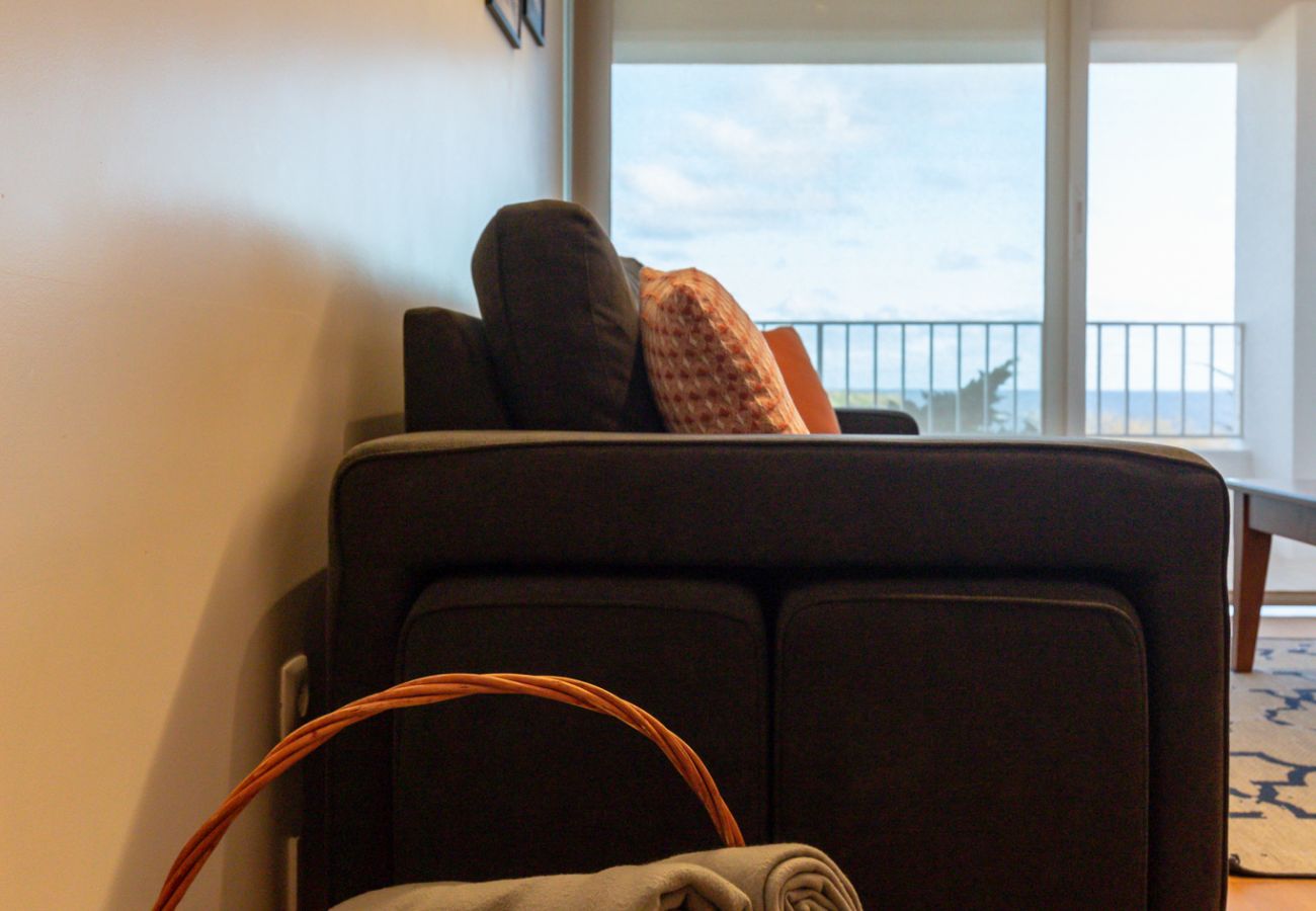 Apartamento em São Mateus da Calheta - Quinta do Mar - Watch The Sun Rise Over The Ocean Apartamento em São Mateus da Calheta - Quinta do Mar - Watch The Sun Rise Over The Ocean