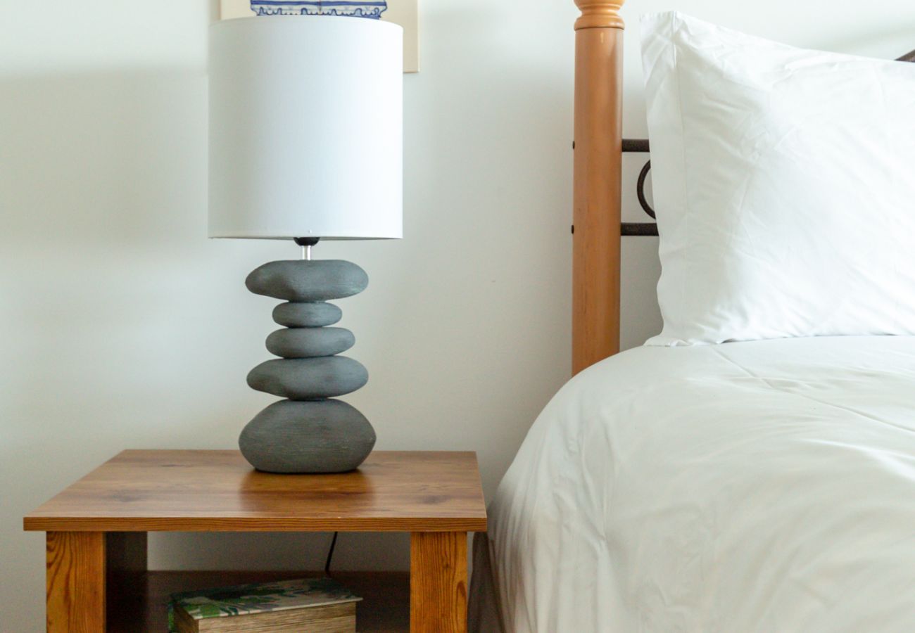 Apartamento em São Mateus da Calheta - Quinta do Mar - Watch The Sun Rise Over The Ocean Apartamento em São Mateus da Calheta - Quinta do Mar - Watch The Sun Rise Over The Ocean