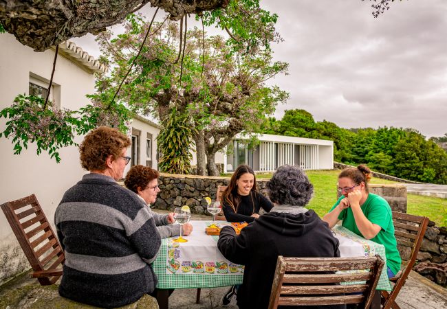 Casa em São Mateus da Calheta - Casa dos Calços (Casa + Anexos) Casa em São Mateus da Calheta - Casa dos Calços (Casa + Anexos)