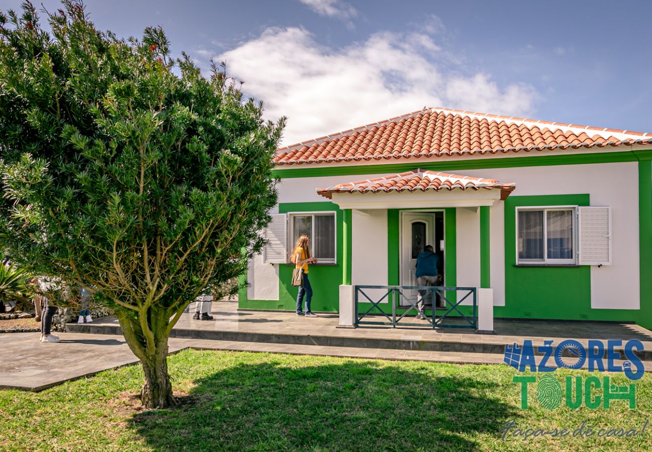 House in São Bartolomeu - Azores Roots